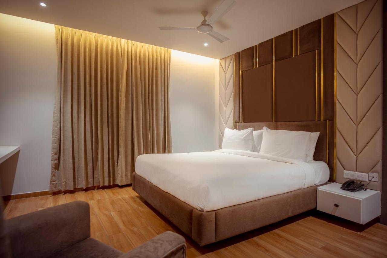 Northway Hotel Visakhapatnam Exterior photo